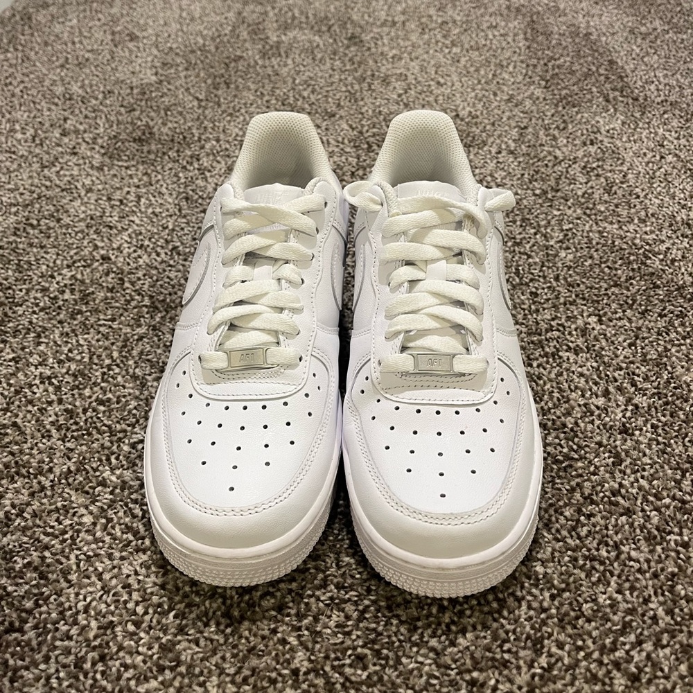 Nike Air Force 1 - Picture 2 of 4